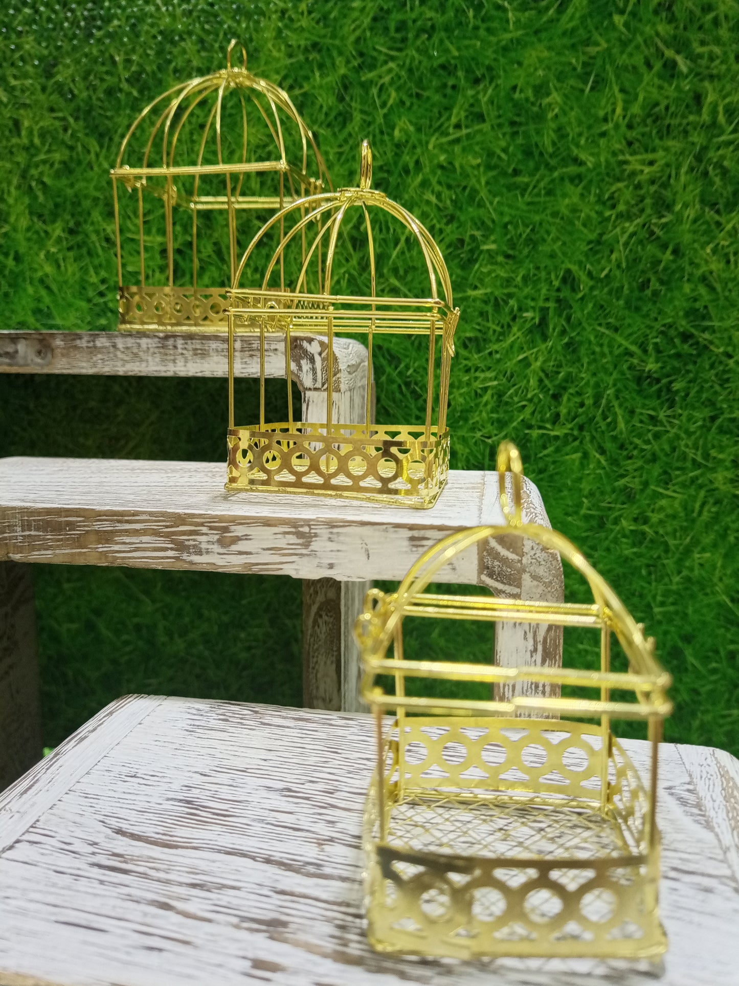 3Pcs Wedding Birdcages Gift Card Holder Decorative Gold Metal Wall Hanging Laterns, Candelabros Hollow Hanging Bird Cage Candle Holder Chandelier Lantern Home Garden Decorations