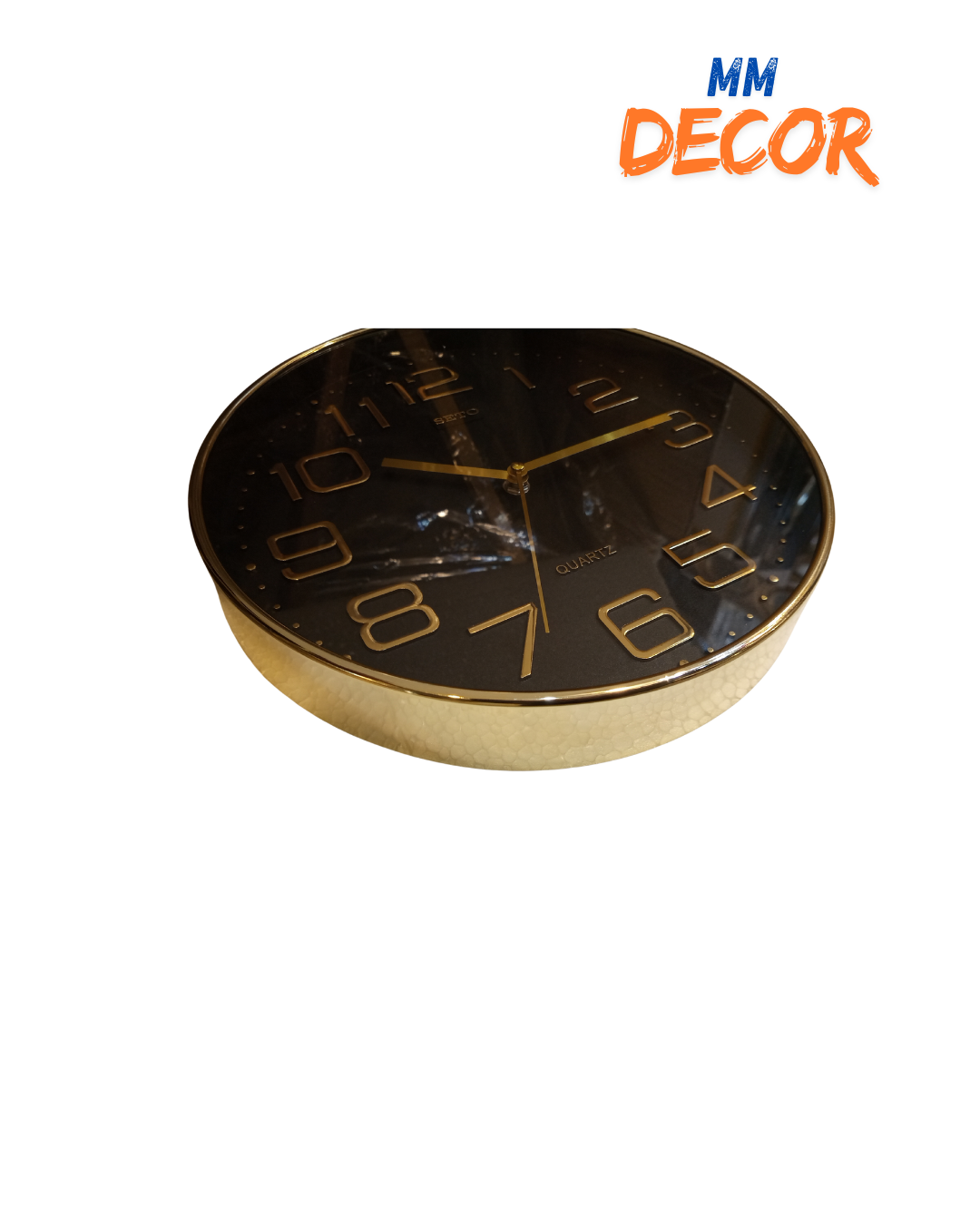 Elegant Gold Wall Clock Modern Design with High-Quality Time Mechanism for Home & Office